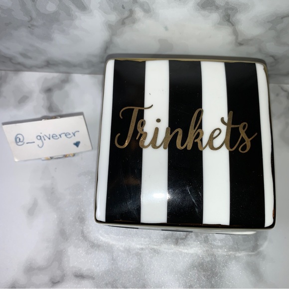 Black & White Stripe โTrinketโ Box with Gold Detail - Picture 6 of 13